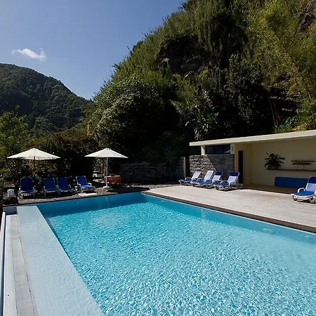 Casa De Pedra Guest House Ribeira Quente Exterior photo