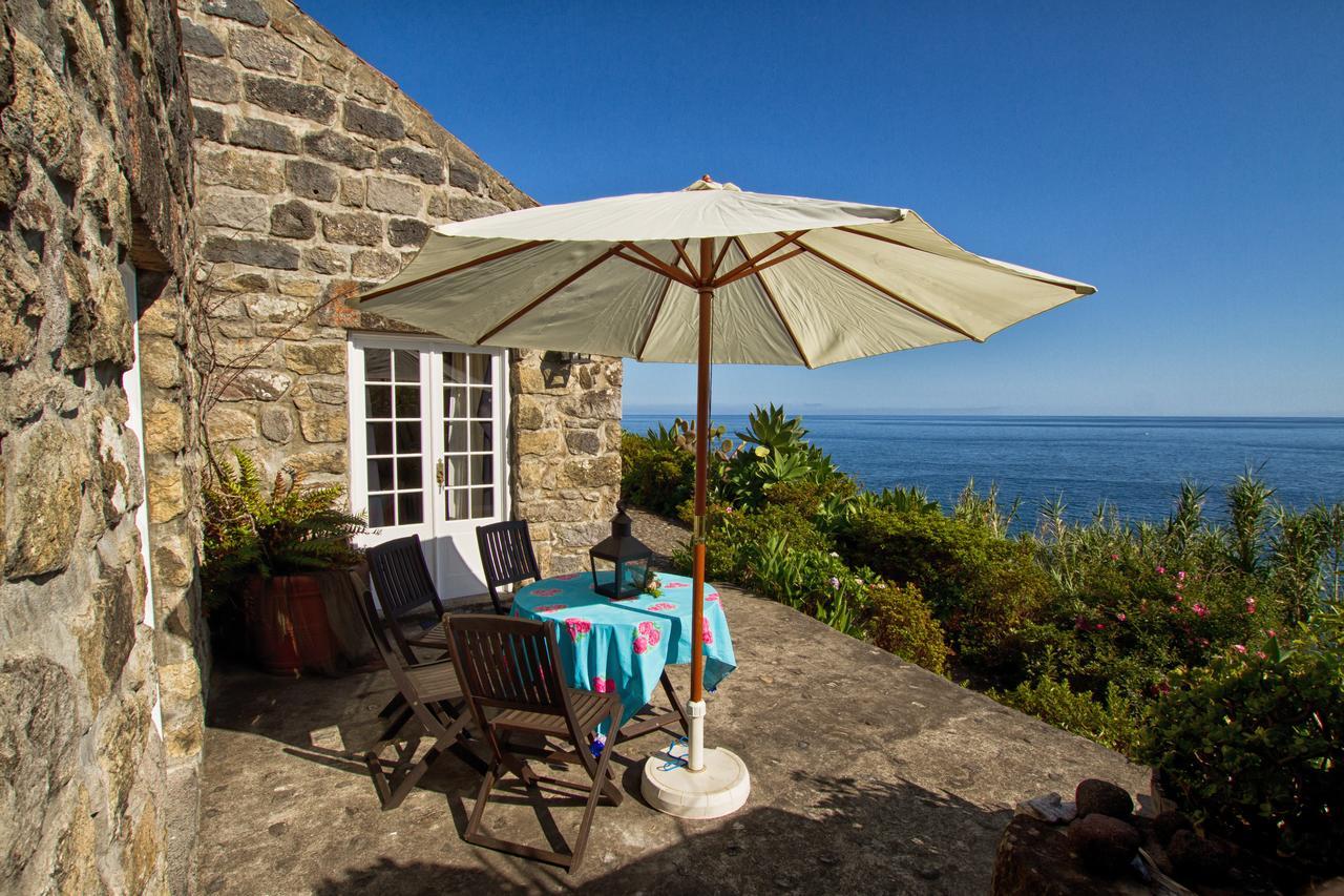 Casa De Pedra Country house